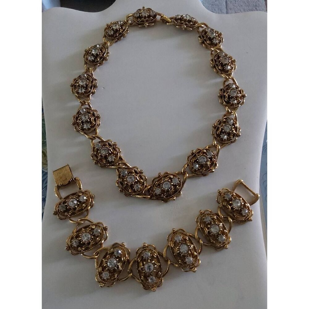 Vintage Rare Signed DARIA Gold Crystal Filigree Round Link Necklace & Bracelet